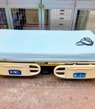 REPARACIÓN DE CAMA CLÍNICA  STRYKER EN CLÍNICA PORTADA