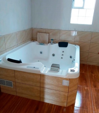 INSTALACIÓN DE JACUZZI PARA CONDOMINIO VALLE DEL MAR